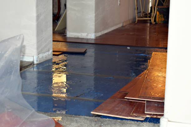Professional Emergency Water Damage Restoration technician working in Union, ME